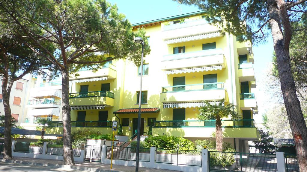 Residence Pineta - Agenzia Cocal Caorle Dış mekan fotoğraf